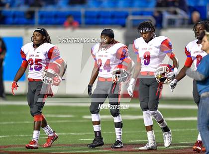 Thumbnail 2 in Pulaski Academy vs. McClellan (AAA 5A Final) photogallery.