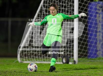 Thumbnail 2 in Spanish River vs Boca Raton (FHSAA 7A District 14 Semifinal) photogallery.
