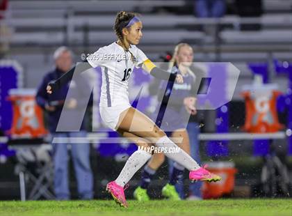 Thumbnail 3 in Spanish River vs Boca Raton (FHSAA 7A District 14 Semifinal) photogallery.