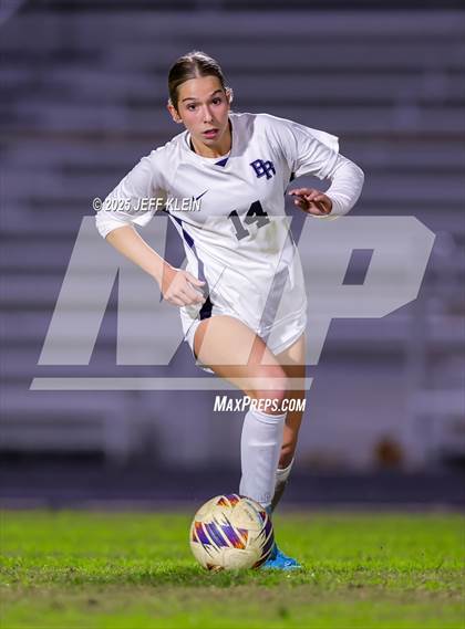 Thumbnail 2 in Spanish River vs Boca Raton (FHSAA 7A District 14 Semifinal) photogallery.