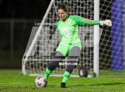 Thumbnail 3 in Spanish River vs Boca Raton (FHSAA 7A District 14 Semifinal) photogallery.