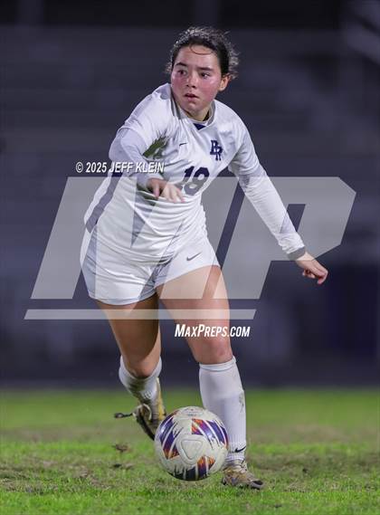 Thumbnail 1 in Spanish River vs Boca Raton (FHSAA 7A District 14 Semifinal) photogallery.