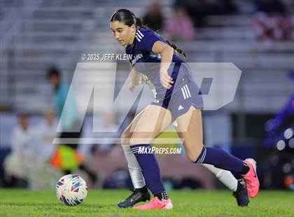 Thumbnail 3 in Spanish River vs Boca Raton (FHSAA 7A District 14 Semifinal) photogallery.