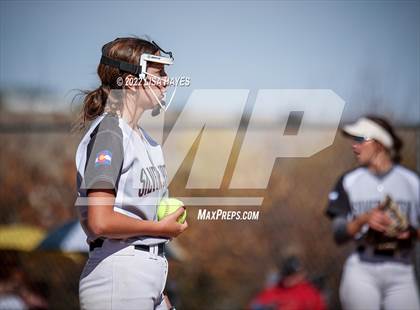 Thumbnail 3 in Elizabeth vs. Silver Creek photogallery.