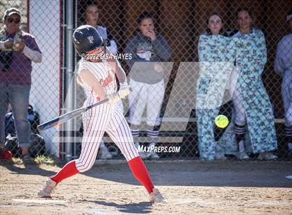 Thumbnail 3 in Elizabeth vs. Silver Creek photogallery.