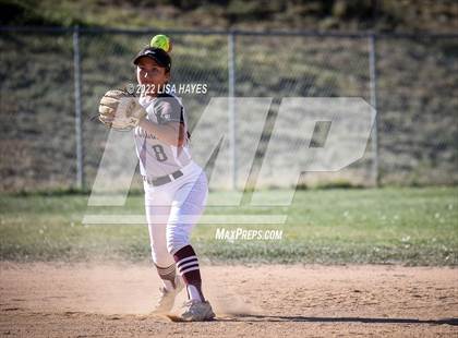 Thumbnail 3 in Elizabeth vs. Silver Creek photogallery.