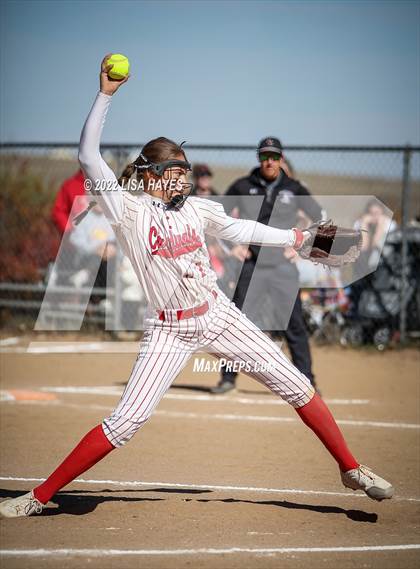 Thumbnail 2 in Elizabeth vs. Silver Creek photogallery.