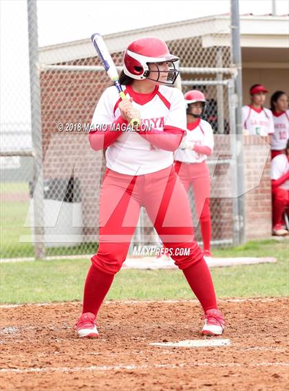Thumbnail 3 in La Joya vs Economedes (La Joya Tournament) photogallery.