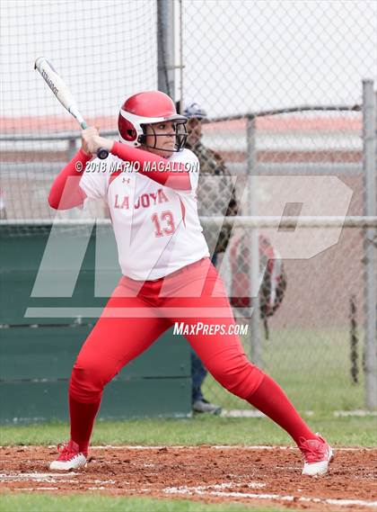 Thumbnail 1 in La Joya vs Economedes (La Joya Tournament) photogallery.