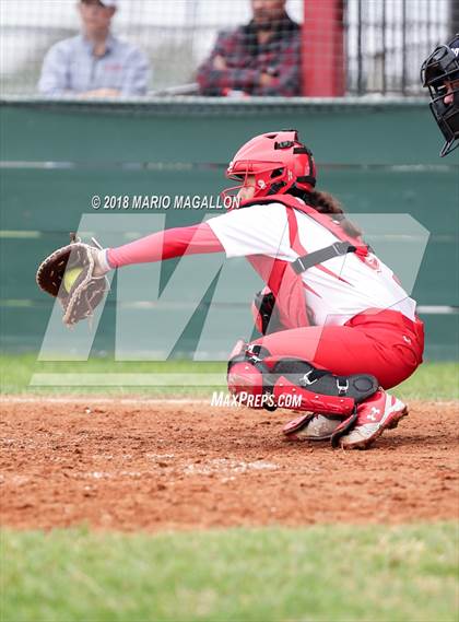 Thumbnail 2 in La Joya vs Economedes (La Joya Tournament) photogallery.