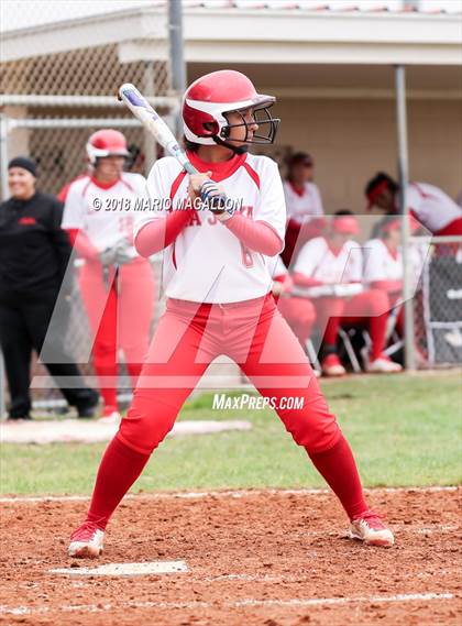 Thumbnail 2 in La Joya vs Economedes (La Joya Tournament) photogallery.