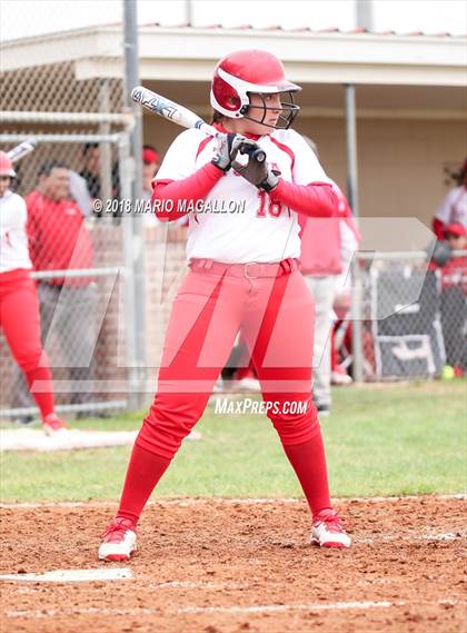 Thumbnail 2 in La Joya vs Economedes (La Joya Tournament) photogallery.