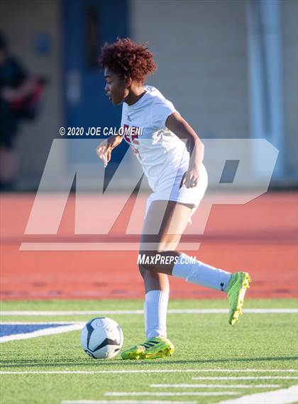 Thumbnail 2 in Lee [Robert E.] vs South San Antonio photogallery.