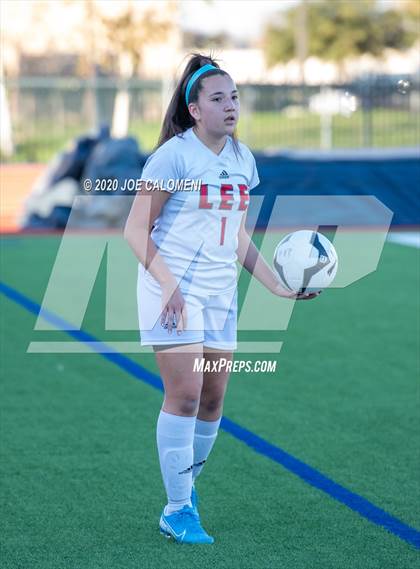 Thumbnail 2 in Lee [Robert E.] vs South San Antonio photogallery.