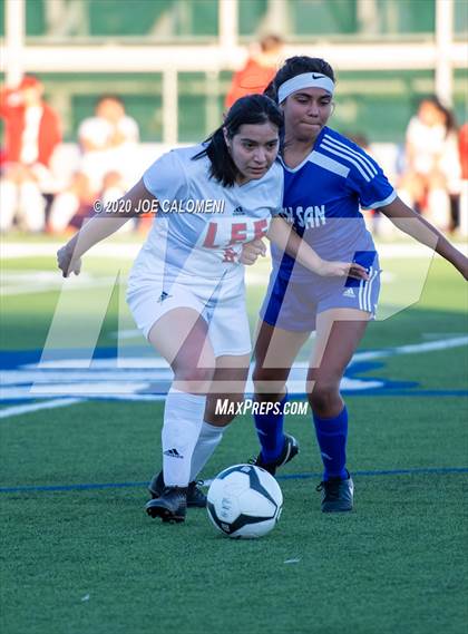 Thumbnail 2 in Lee [Robert E.] vs South San Antonio photogallery.