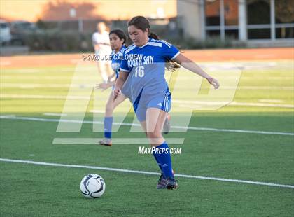 Thumbnail 3 in Lee [Robert E.] vs South San Antonio photogallery.