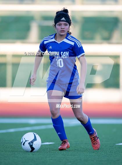 Thumbnail 3 in Lee [Robert E.] vs South San Antonio photogallery.