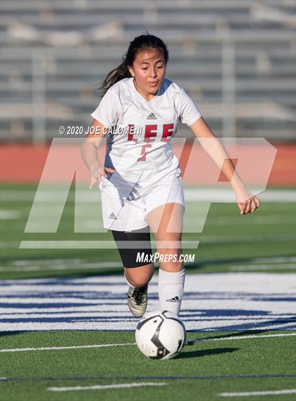 Thumbnail 1 in Lee [Robert E.] vs South San Antonio photogallery.