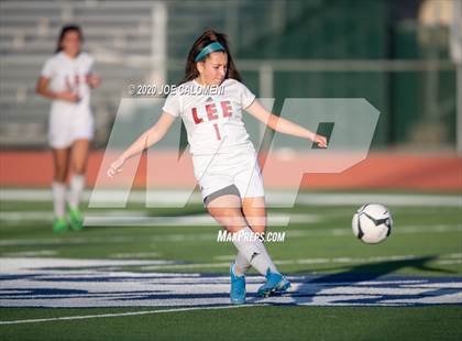 Thumbnail 3 in Lee [Robert E.] vs South San Antonio photogallery.