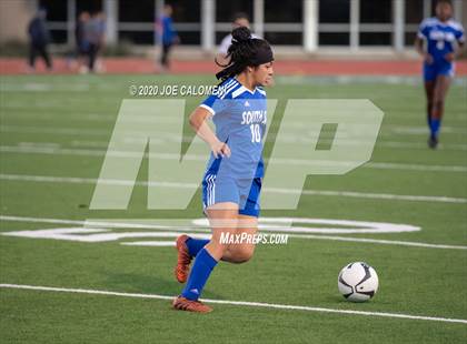 Thumbnail 2 in Lee [Robert E.] vs South San Antonio photogallery.