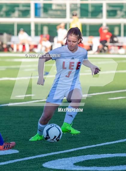 Thumbnail 2 in Lee [Robert E.] vs South San Antonio photogallery.