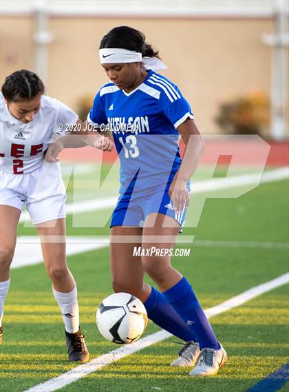 Thumbnail 3 in Lee [Robert E.] vs South San Antonio photogallery.