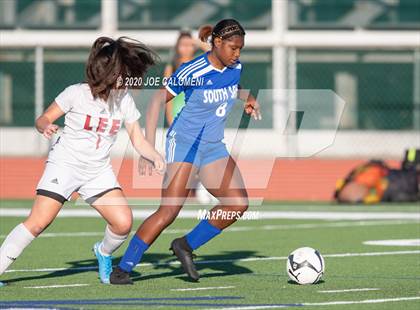 Thumbnail 3 in Lee [Robert E.] vs South San Antonio photogallery.