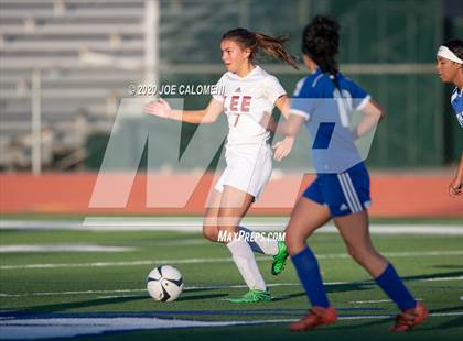 Thumbnail 1 in Lee [Robert E.] vs South San Antonio photogallery.