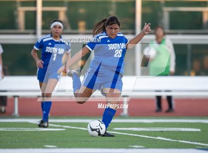 Thumbnail 2 in Lee [Robert E.] vs South San Antonio photogallery.