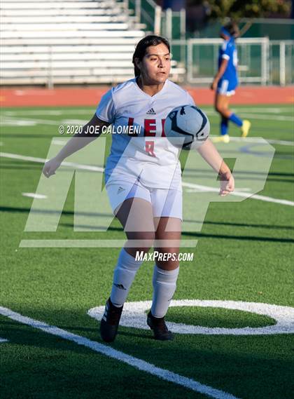 Thumbnail 2 in Lee [Robert E.] vs South San Antonio photogallery.