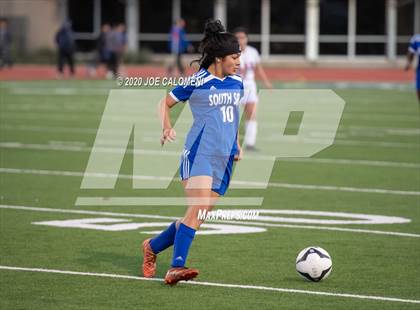 Thumbnail 1 in Lee [Robert E.] vs South San Antonio photogallery.