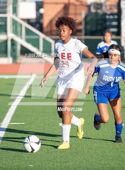 Thumbnail 3 in Lee [Robert E.] vs South San Antonio photogallery.