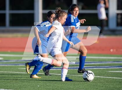 Thumbnail 2 in Lee [Robert E.] vs South San Antonio photogallery.