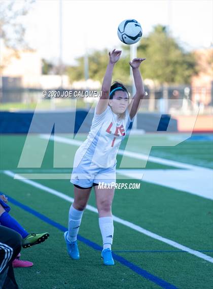 Thumbnail 2 in Lee [Robert E.] vs South San Antonio photogallery.