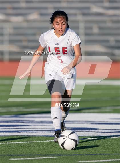 Thumbnail 3 in Lee [Robert E.] vs South San Antonio photogallery.