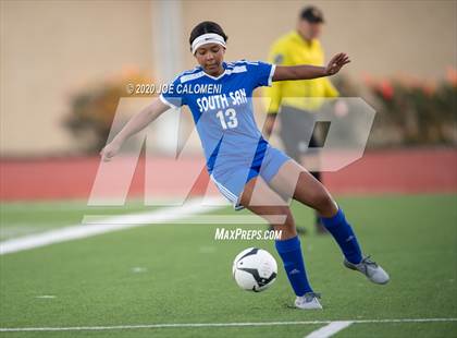 Thumbnail 2 in Lee [Robert E.] vs South San Antonio photogallery.
