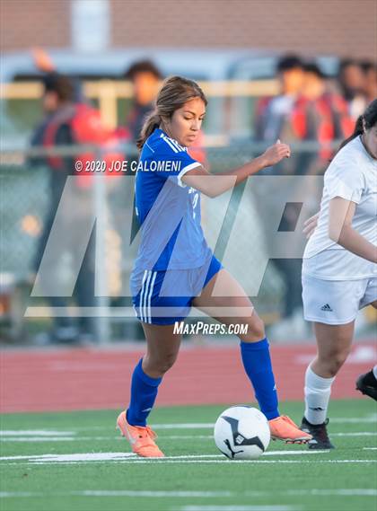 Thumbnail 2 in Lee [Robert E.] vs South San Antonio photogallery.
