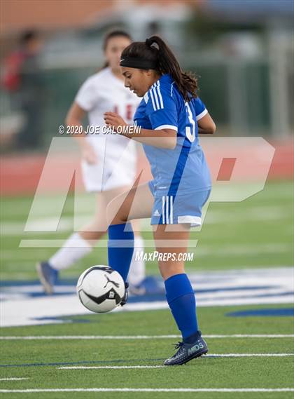 Thumbnail 1 in Lee [Robert E.] vs South San Antonio photogallery.