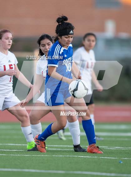 Thumbnail 2 in Lee [Robert E.] vs South San Antonio photogallery.