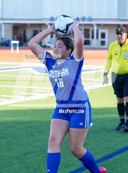 Thumbnail 3 in Lee [Robert E.] vs South San Antonio photogallery.