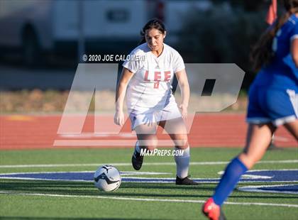 Thumbnail 1 in Lee [Robert E.] vs South San Antonio photogallery.