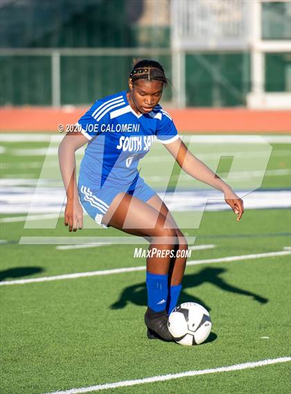 Thumbnail 3 in Lee [Robert E.] vs South San Antonio photogallery.