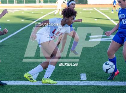 Thumbnail 3 in Lee [Robert E.] vs South San Antonio photogallery.