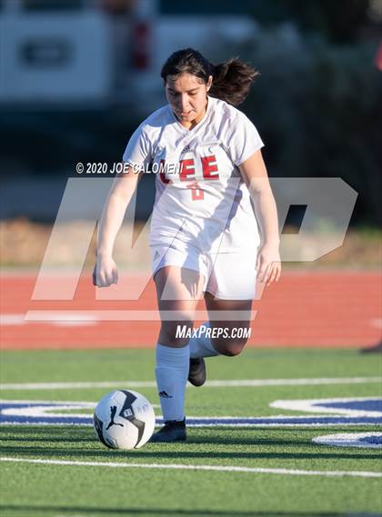Thumbnail 3 in Lee [Robert E.] vs South San Antonio photogallery.