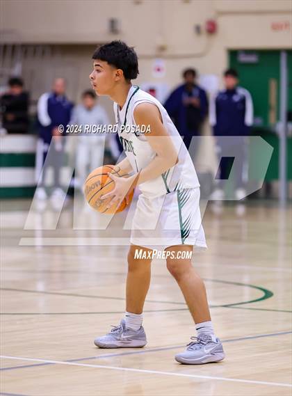 Thumbnail 1 in Selma @ Dinuba photogallery.