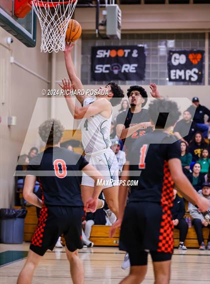 Thumbnail 2 in Selma @ Dinuba photogallery.