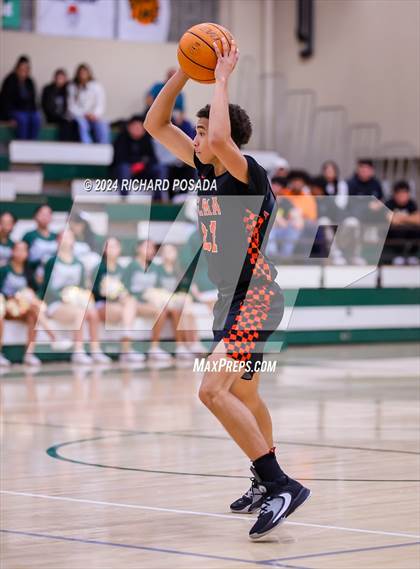 Thumbnail 3 in Selma @ Dinuba photogallery.