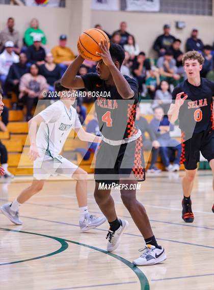 Thumbnail 1 in Selma @ Dinuba photogallery.
