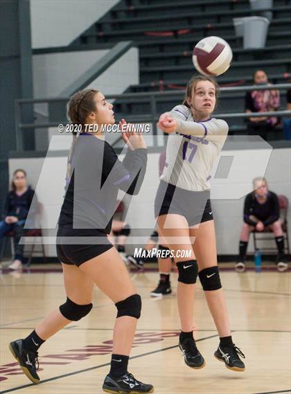 Thumbnail 3 in Riverview @ Perryville photogallery.
