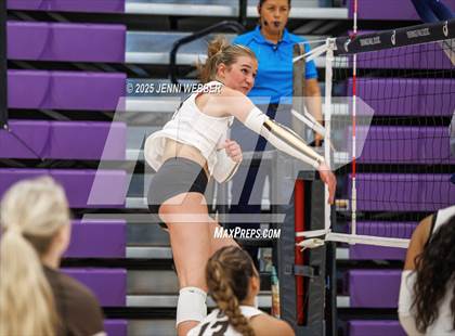 Thumbnail 3 in Sierra Canyon vs. Saint Francis (Durango Fall Classic) photogallery.